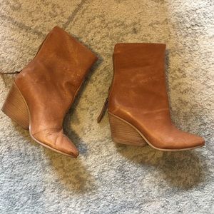Matisse “fireside” fold-over bootie